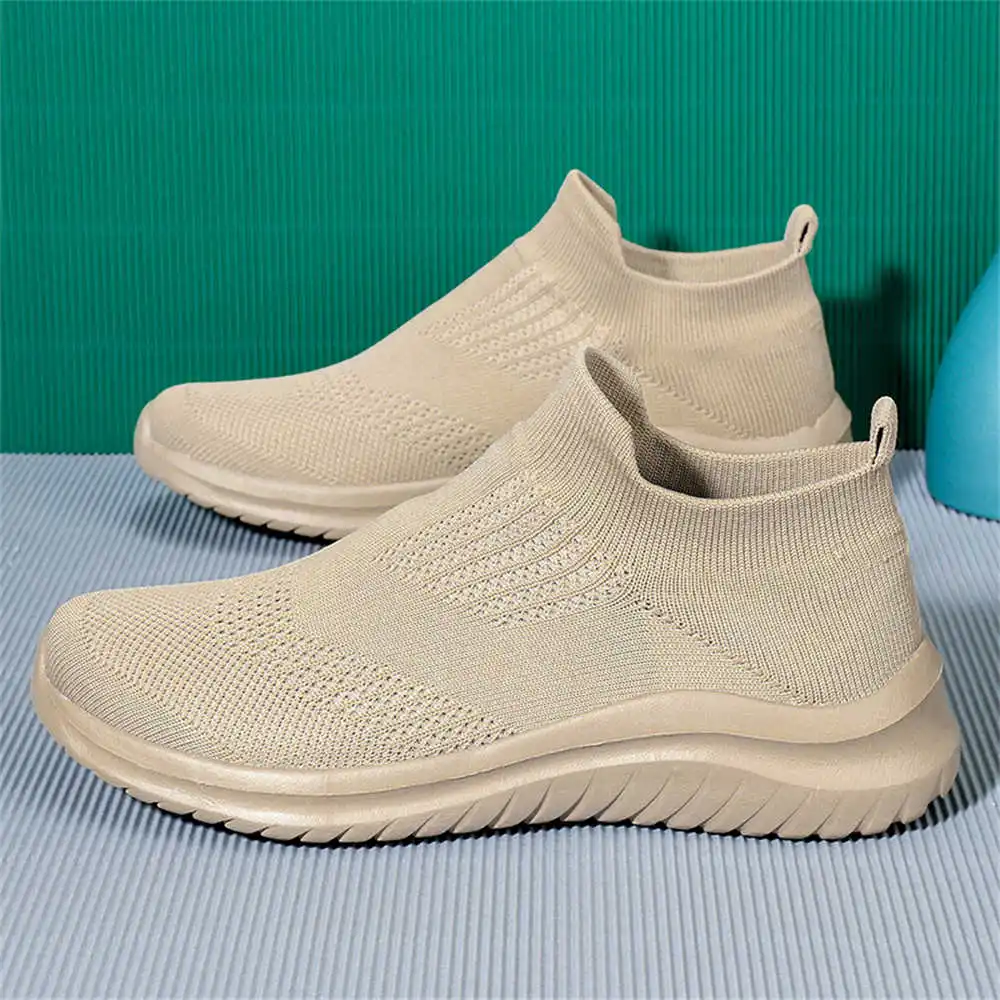 Beige Soft New Novelty Tennis  - огляд і ціна Luxury Lifestyle Grooming